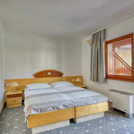 Garni Hotel Zvon Зрече Экстерьер фото