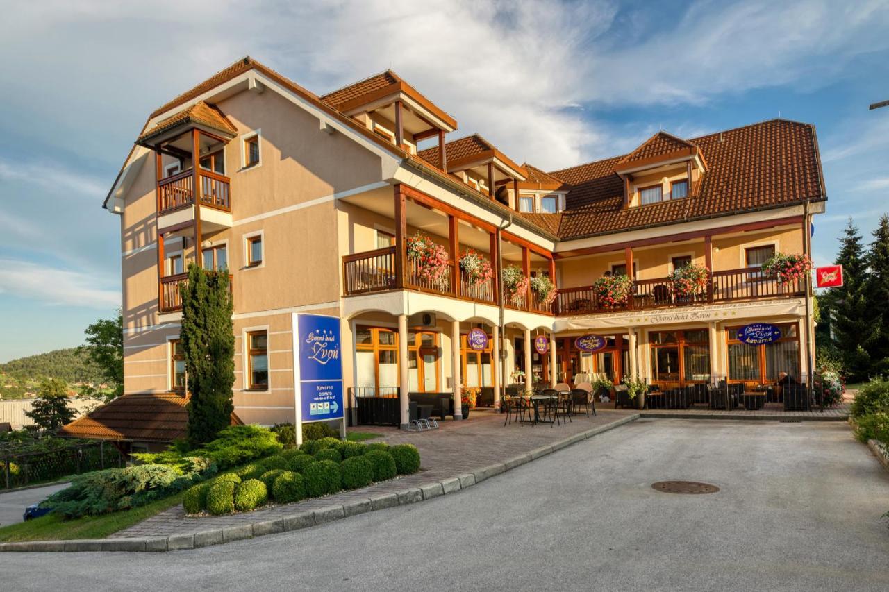 Garni Hotel Zvon Зрече Экстерьер фото